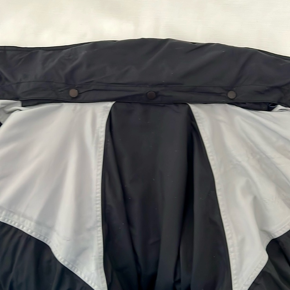 Patagonia ~All Weather Waterproof Jacket - Picture 12 of 16